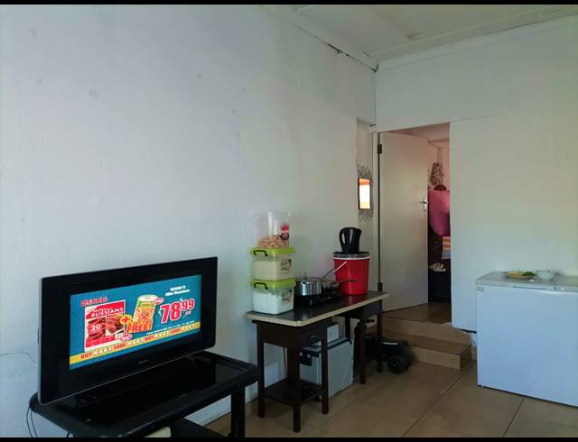 1 BEDROOM APARTMENT TO LET IN GOODWOOD CENTRAL
